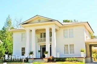 Primary Photo - 5 br, 2.5 bath House - 430 Monroe St