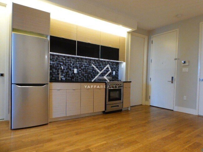 Foto del edificio - 461 Pulaski St
