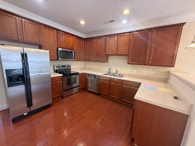 Foto del edificio - 103 Southlake Ct
