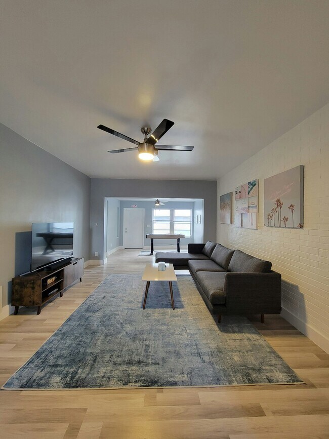 Foto del edificio - 2215 N 20th Ave