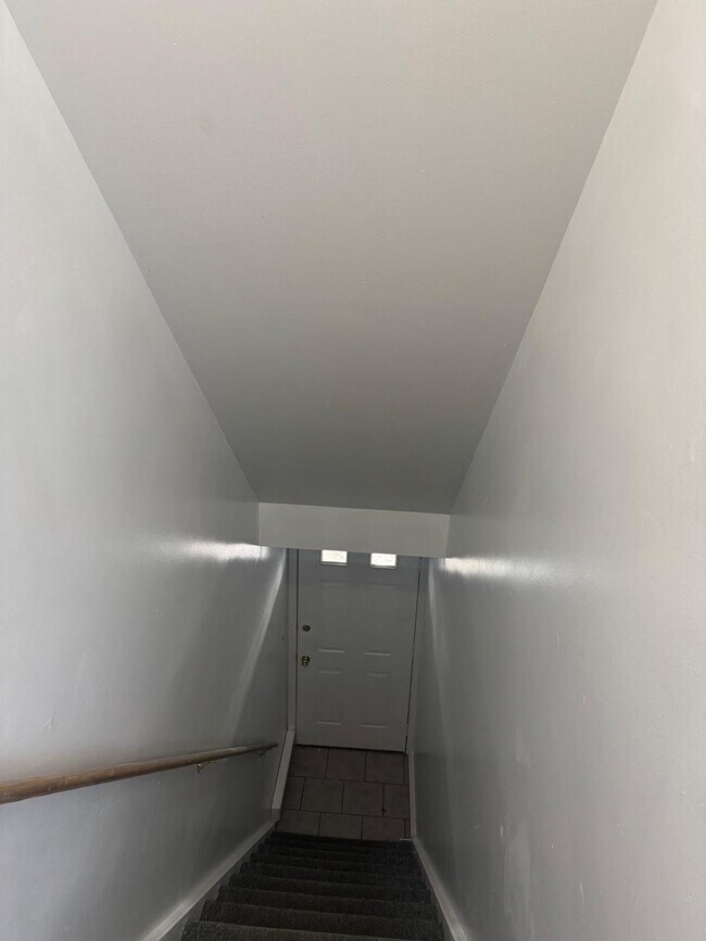 Foto del edificio - 1156 Hanover Ave
