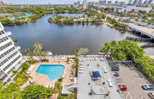 Foto del edificio - 1160 N Federal Hwy