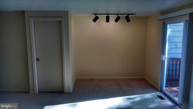 Foto del edificio - 6047 Wild Ginger Ct