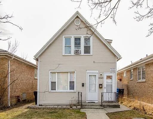 Building Photo - 6345 W Montrose Ave