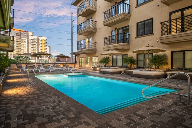 Pool and Spa | Lounge Chairs and Cabanas - The McKinley