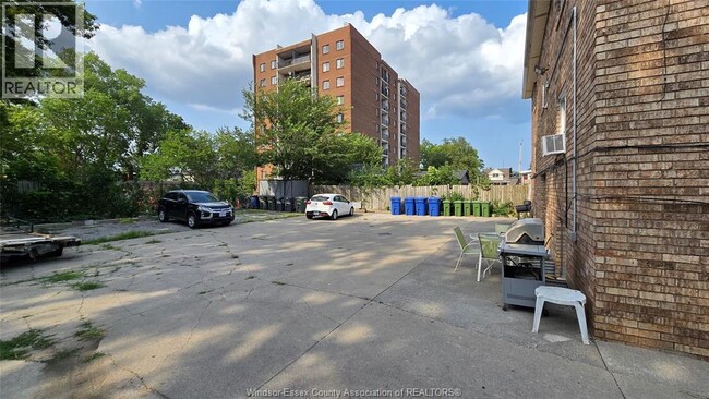 Building Photo - 3254 Millen St