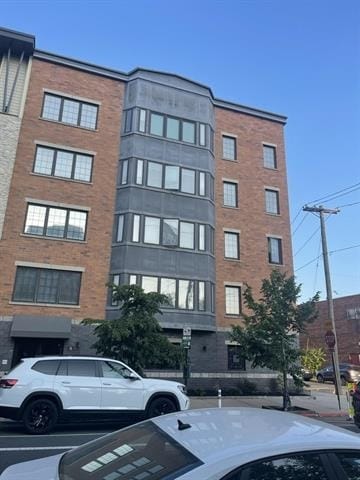 Primary Photo - 701 Monroe St