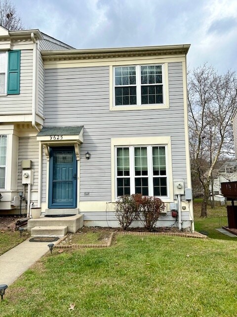 Primary Photo - 9625 Lambeth Ct