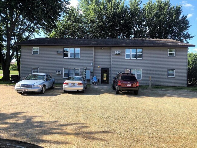 Building Photo - 205 Graham St