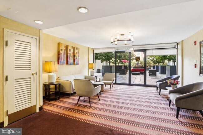 Foto del edificio - 950 25th St NW