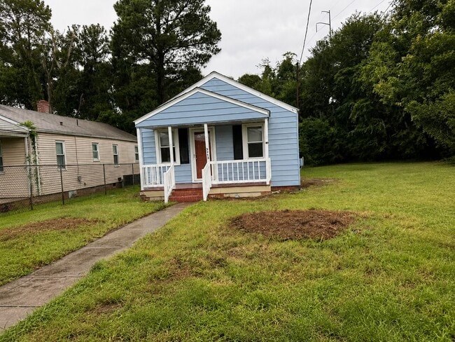 Photo - 3713 Chestnut Avenue House