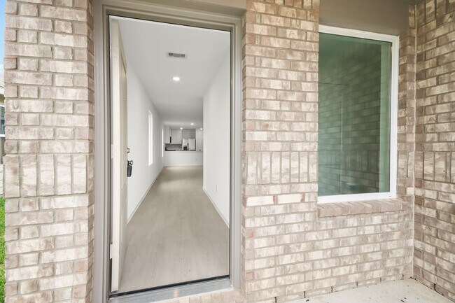 Foto del edificio - 21610 Willow River Canyon Ln