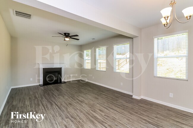 Building Photo - 68 Valley Brook Wy