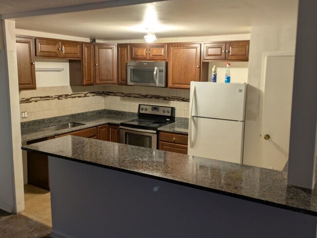 Building Photo - 3220 Sanders Rd