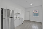 1567 NW 1st St