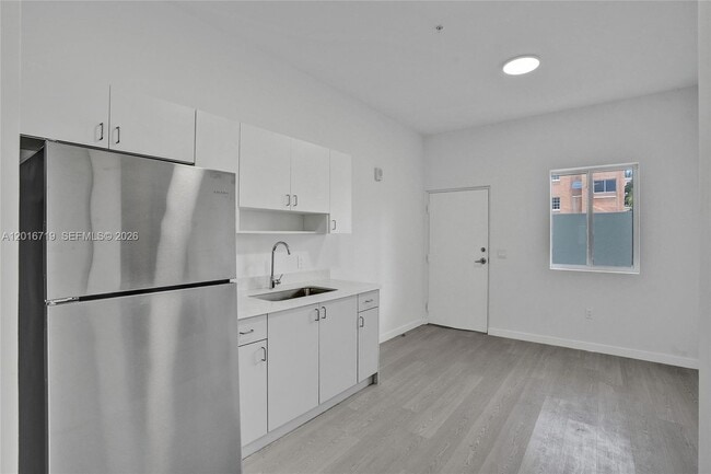 Foto del edificio - 1567 NW 1st St