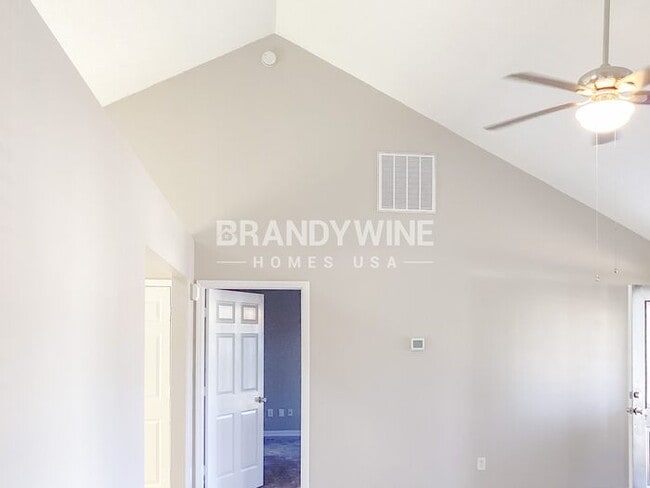 Foto del edificio - 2218 Pleasant Dale Dr