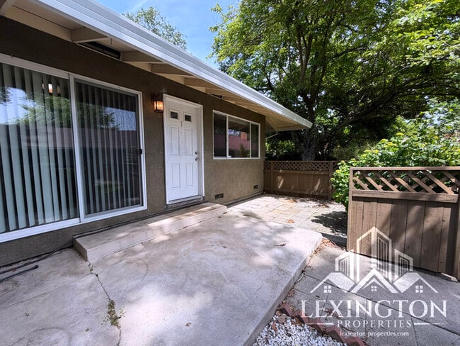Photo - Gorgeous, 2BD/1BA, Condo in the Villaggio Community off Madison Ave. and Auburn Blvd.!