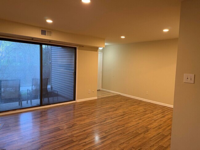 Foto del edificio - 104 Vail Ct