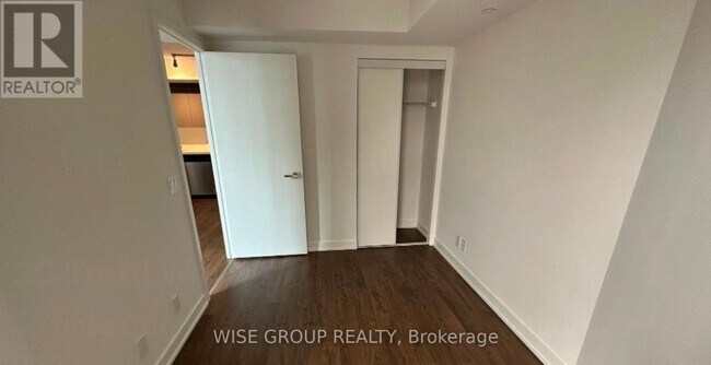 Building Photo - 30 Tretti Wy