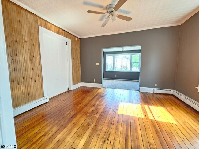 Foto del edificio - 231 E Westfield Ave