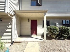Building Photo - 1230 Stetson Rd