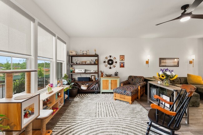 Foto del edificio - 3042 Horizon Rd