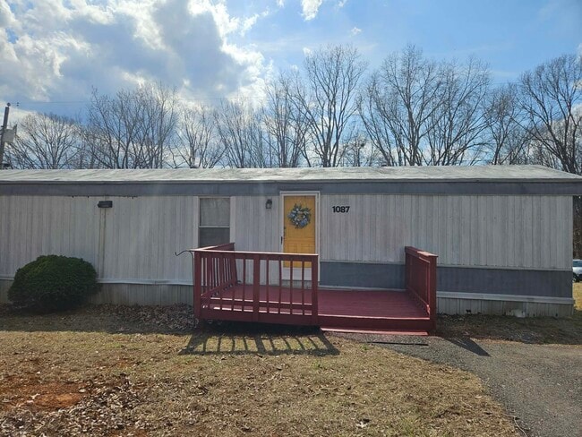 Building Photo - 1087 Hibiscus Rd