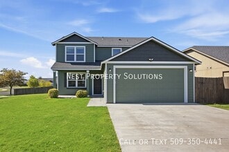 Building Photo - 800 S Hamilton Rd