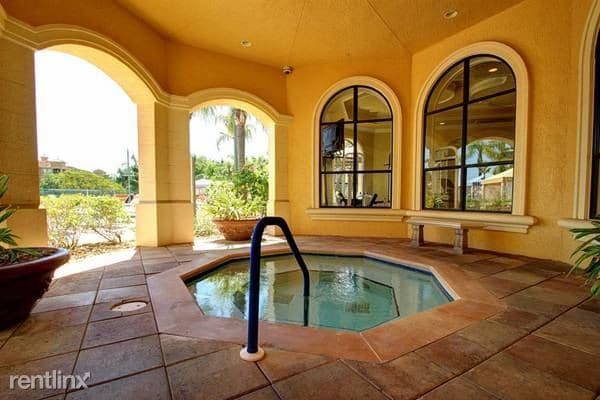 Building Photo - 2757 Via Cipriani