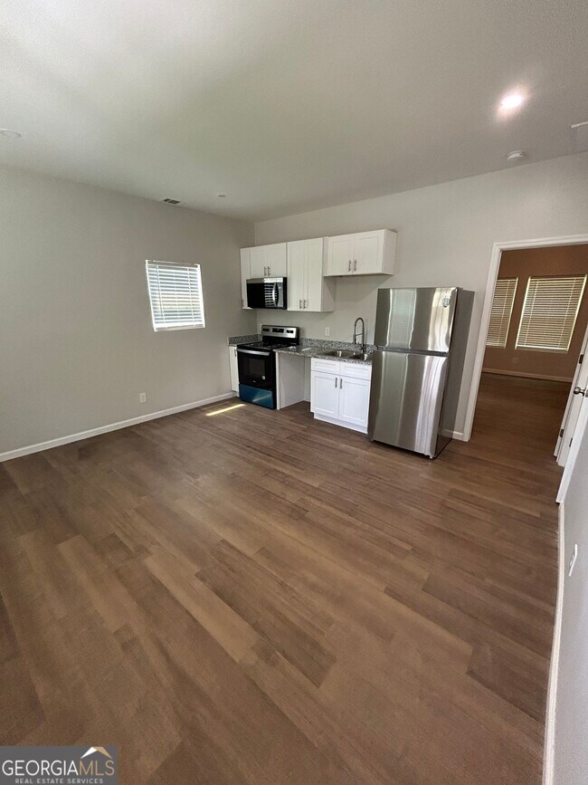 Foto del edificio - 1635 2nd St