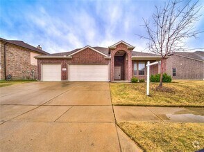 Building Photo - 14923 Lone Spring Dr