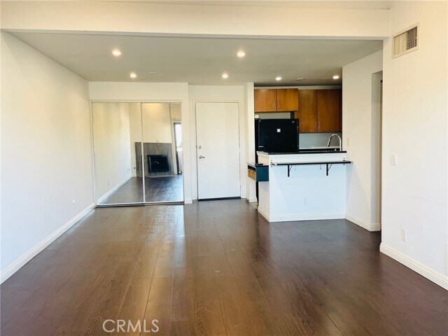 Foto del edificio - 8300 Manitoba St