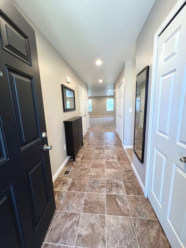 Photo - 8343 Crab Apple Trail House