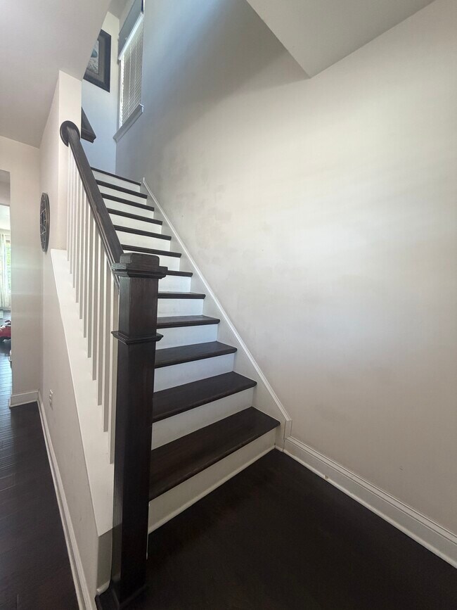 Foto del edificio - 220 Concordia Woods Dr