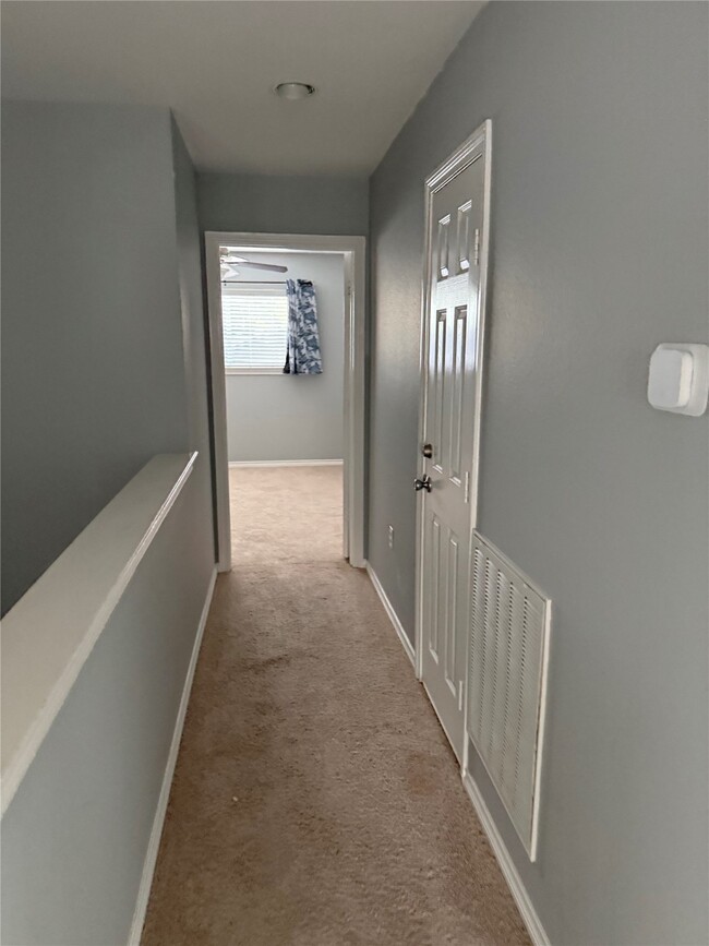 Foto del edificio - 9634 Rockhurst Dr