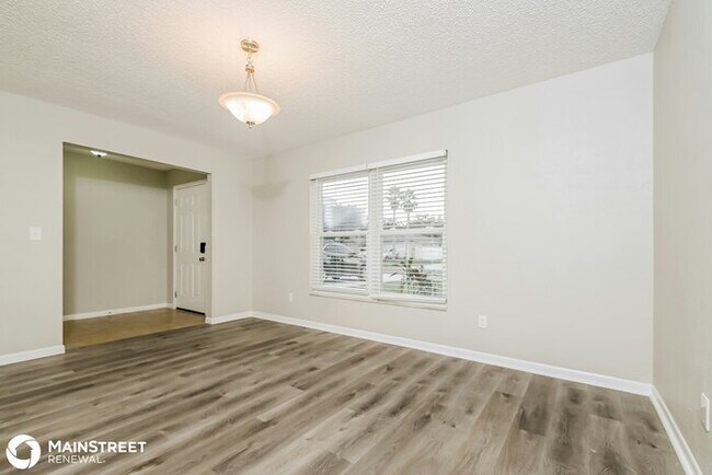 Foto del edificio - 1110 LONDONWOOD ST, BRANDON, FL 33510