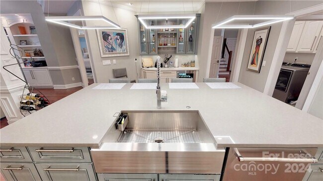 Foto del edificio - 3112 Ethereal Ln