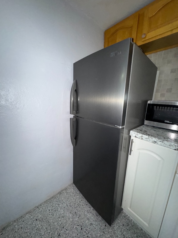 Building Photo - 6001 NW 43rd Ave