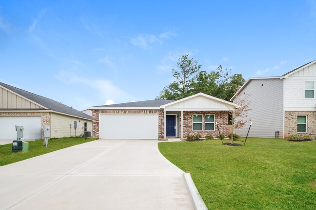 Building Photo - 15618 Briar Forest Dr