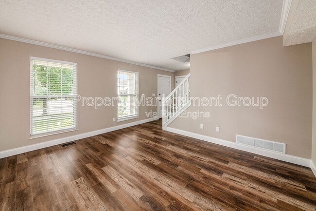 Foto del edificio - 2940 Wynridge Dr