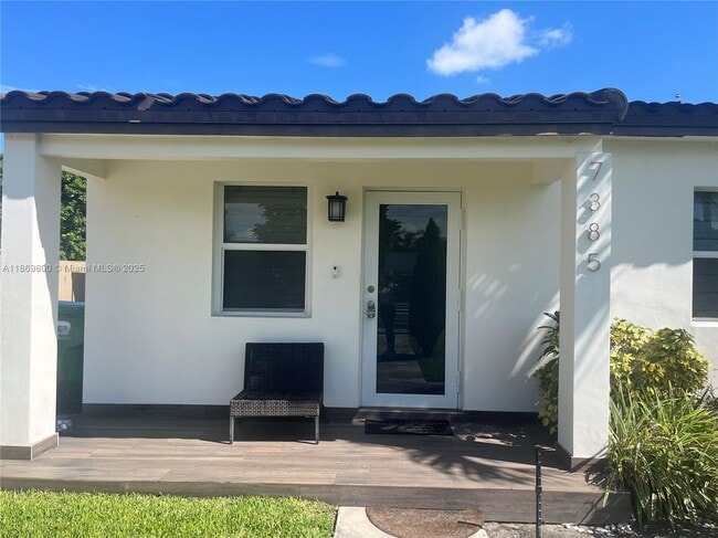 Foto del edificio - 7385 SW 38th St