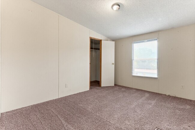 Foto del edificio - 158 Stone Henge Ln
