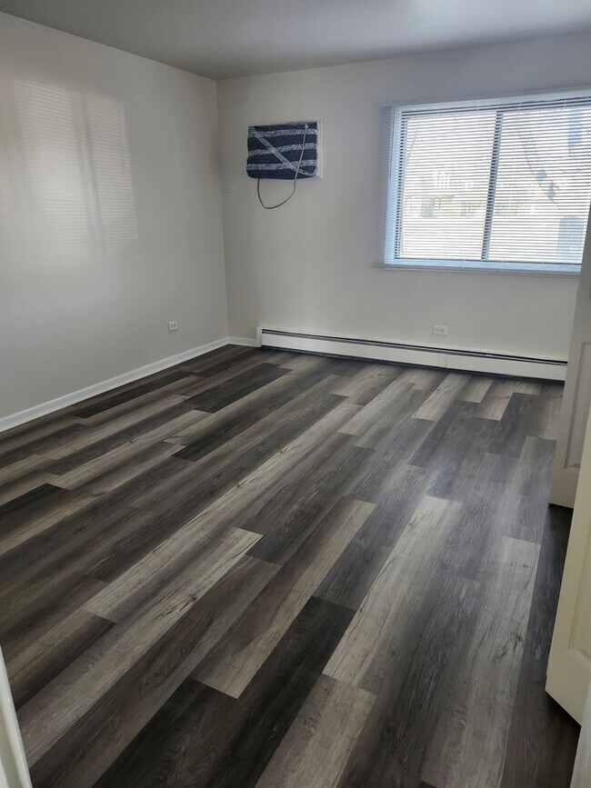 Foto del edificio - 7715 Woodward Ave