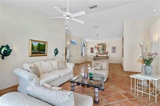 Building Photo - 8170 Hampton Wood Dr