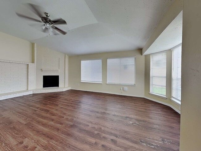 Foto del edificio - 3902 Mattingham Dr
