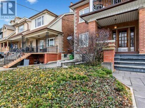 Building Photo - 321 Lauder Ave