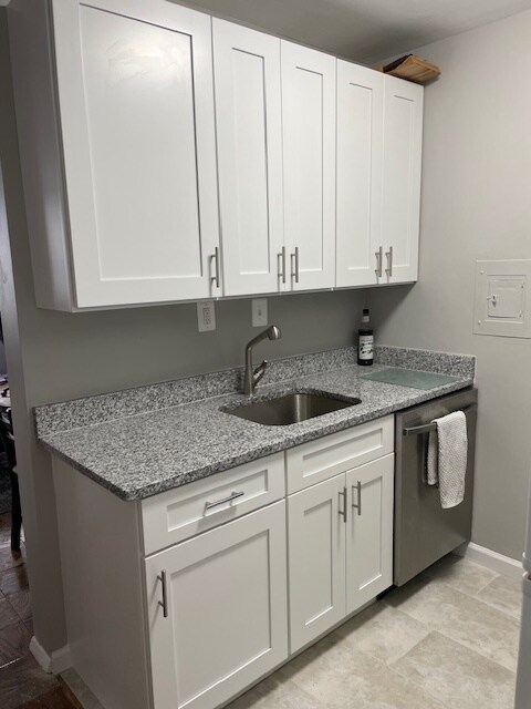 Cocina nueva con electrodomésticos de acero inoxidable. - 2030 F St NW