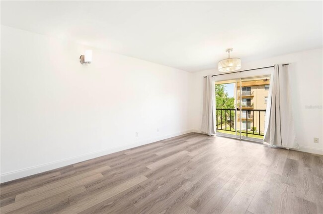 Foto del edificio - 5820 N Church Ave