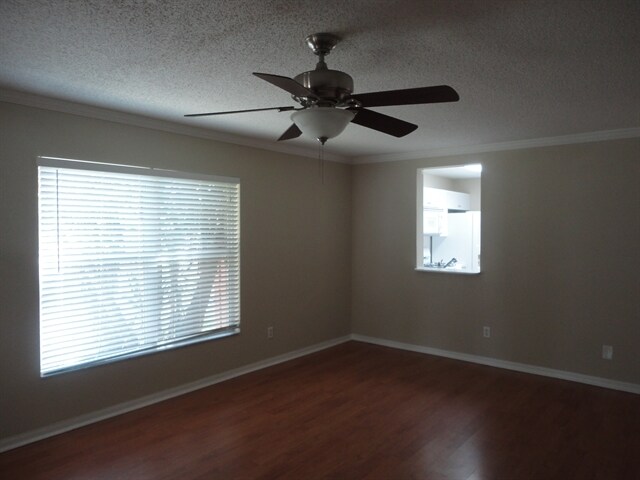Building Photo - 622 Cape Cod Cir